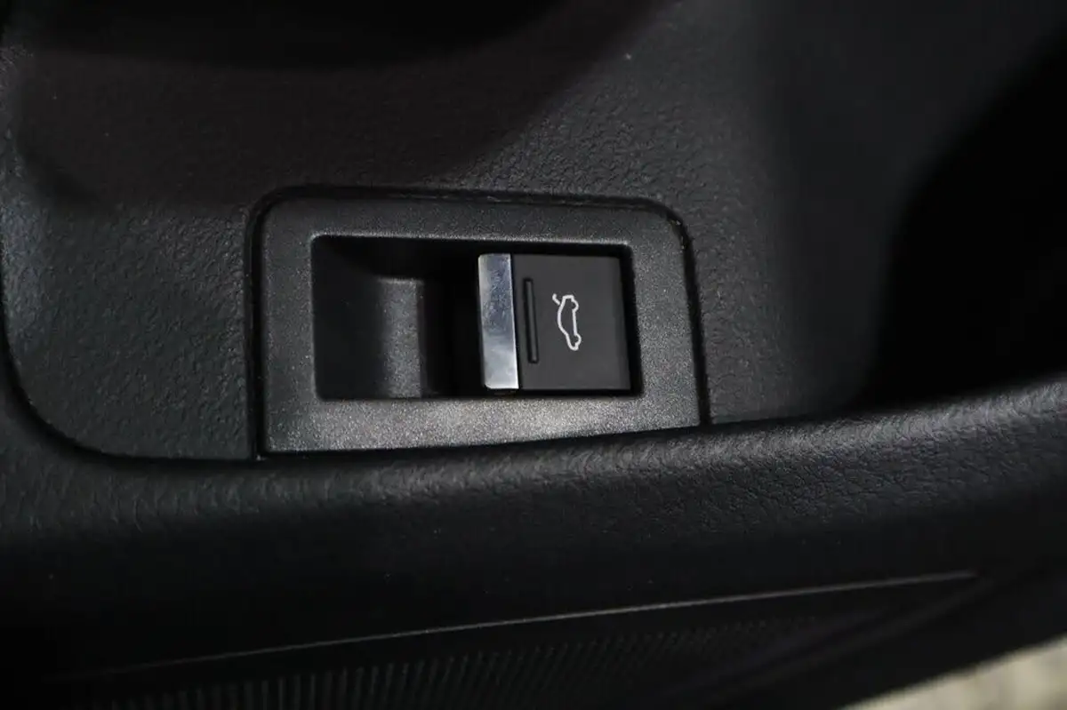 2021-audi-a7-30-55-tfsi-black-edition-big-27