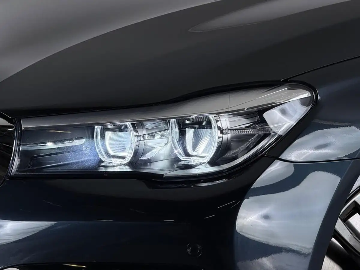 2017-bmw-7-series-30td-730d-m-sport-big-46