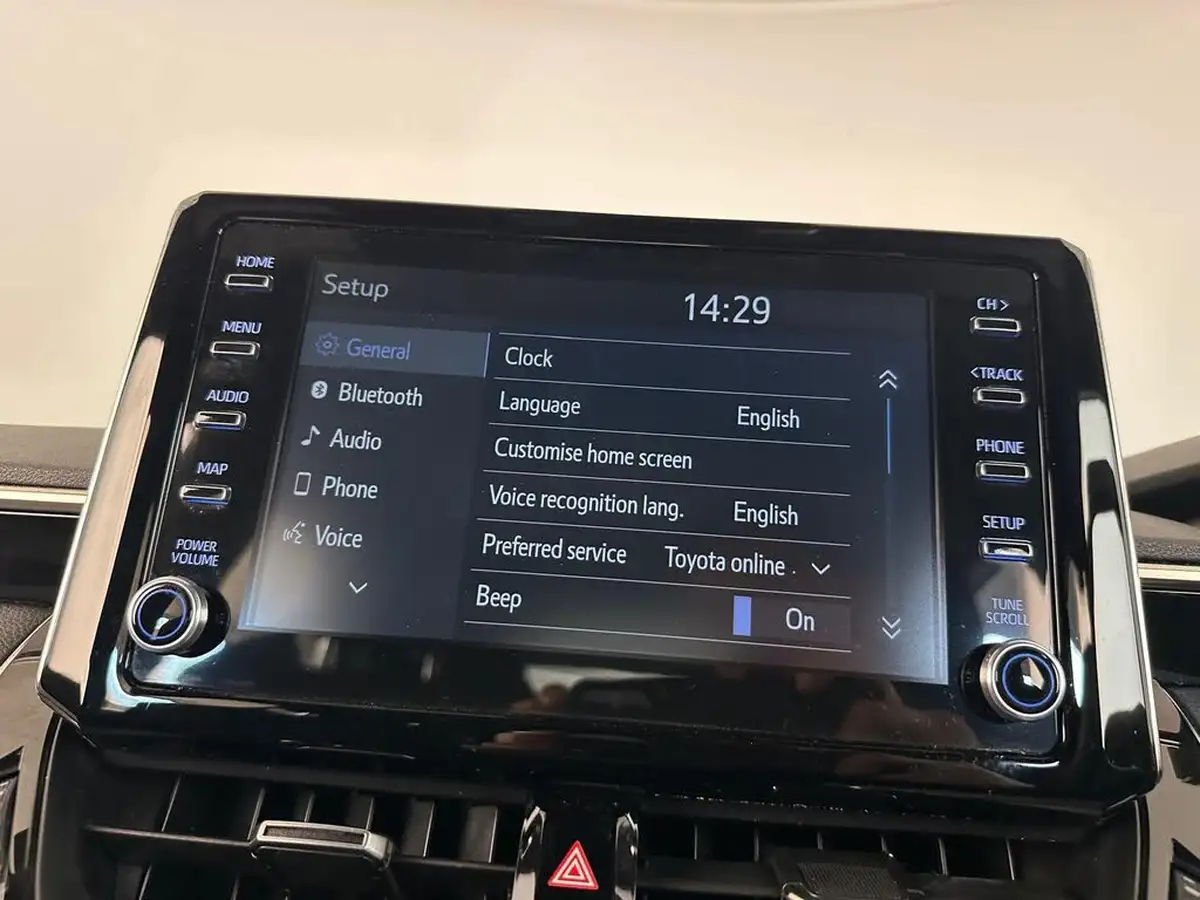 2021-toyota-corolla-18-vvt-i-icon-tech-trk-hatchback-5d-big-35