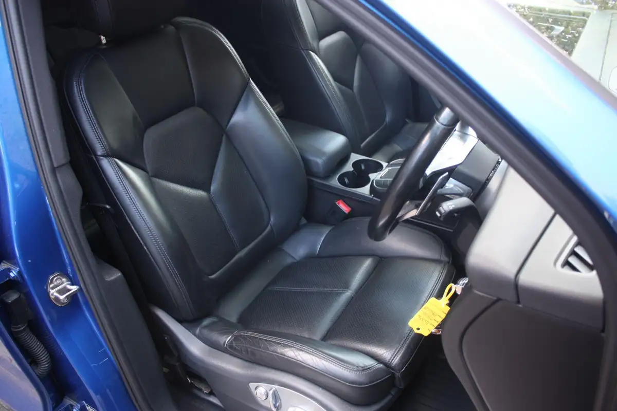 2015-porsche-macan-30td-s-big-12