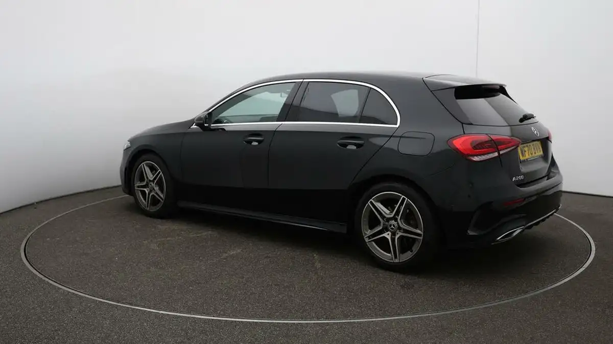 2020-mercedes-benz-a-class-13-a200-amg-line-executive-hatchback-5d-big-35