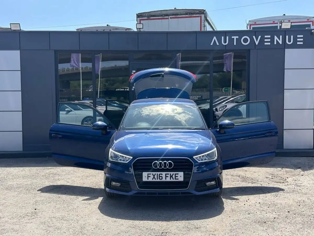 2016-audi-a1-14-tfsi-s-line-125ps-hatchback-3d-big-28