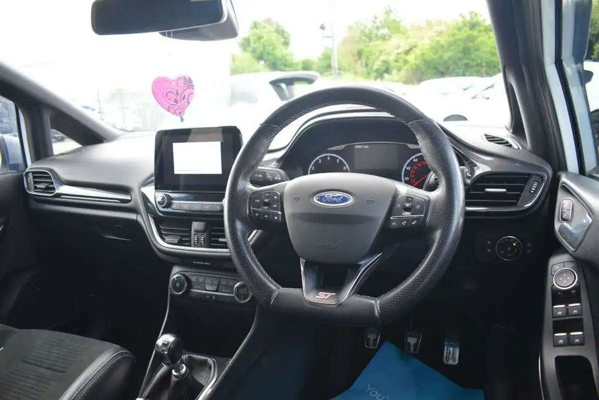 2020-ford-fiesta-15t-st-3-5d-big-22