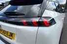 2020-peugeot-2008-suv-12-puretech-gt-line-small-7