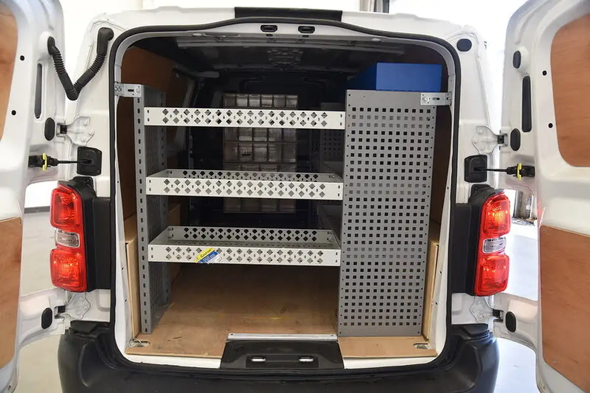 2020-citroen-dispatch-20bluehdi-enterprise-m-1400-120pseu6d-ss-crew-big-5