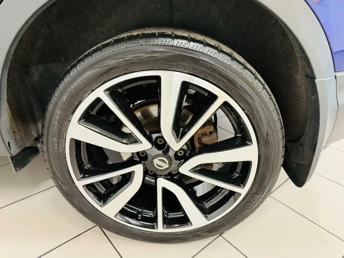2017-nissan-qashqai-12-dig-t-tekna-big-23