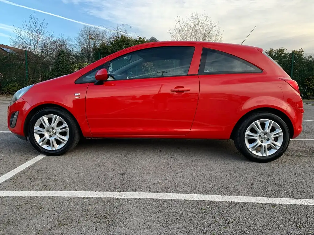 2013-vauxhall-corsa-12-energy-16v-3d-big-4