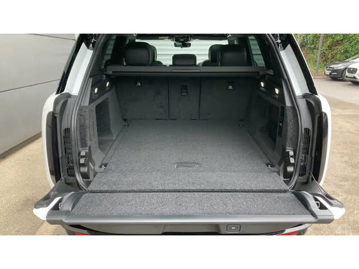 2024-land-rover-range-rover-30-d350-hse-big-55