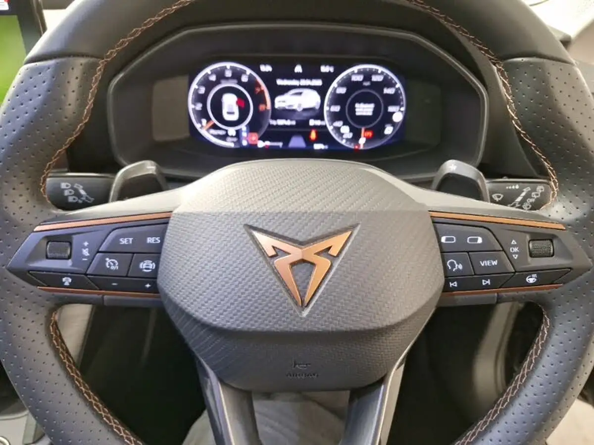 2024-cupra-leon-nf-15-etsi-v1-hatchback-big-18