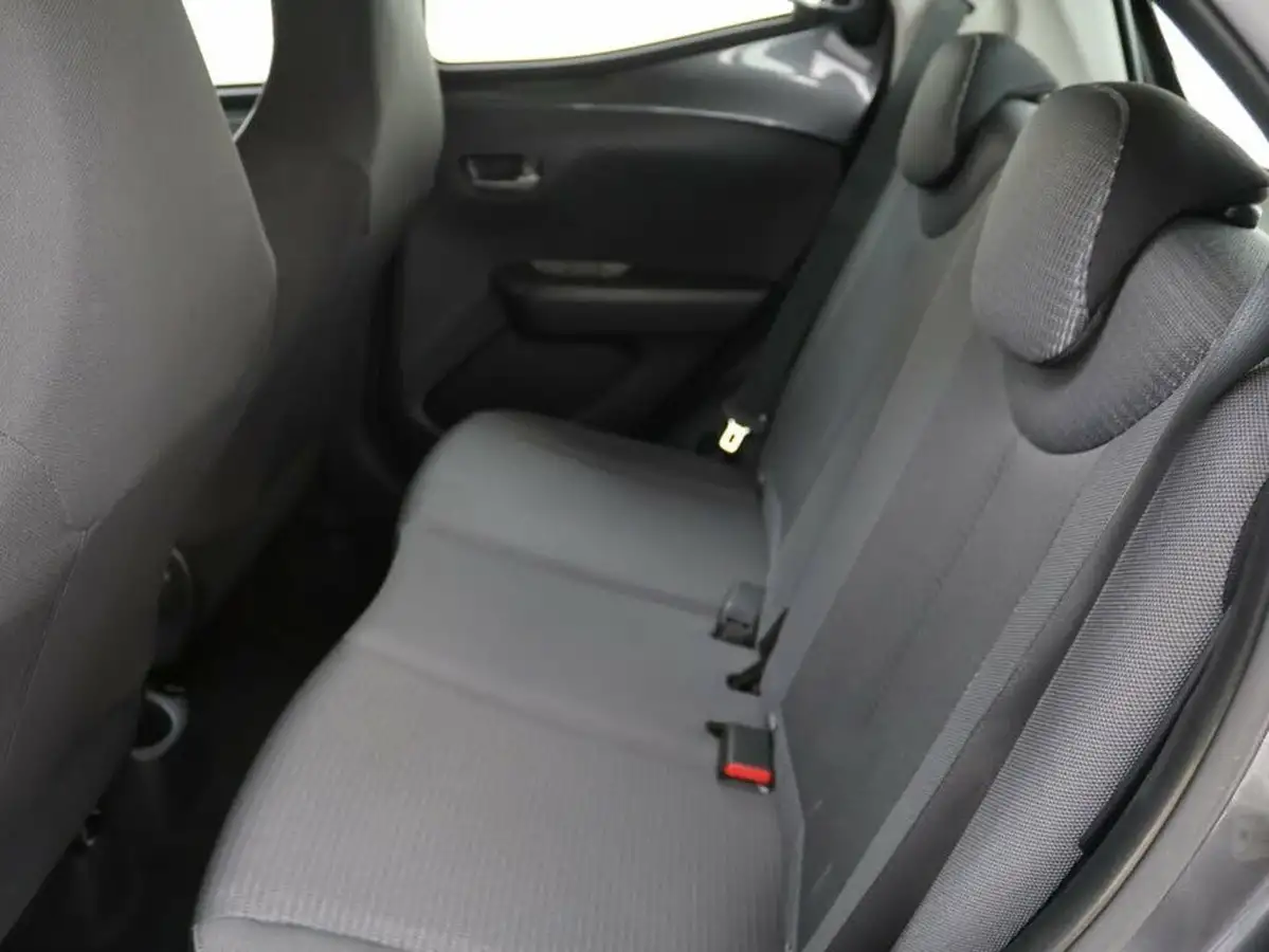 2021-toyota-aygo-10-vvt-i-x-play-tss-big-20