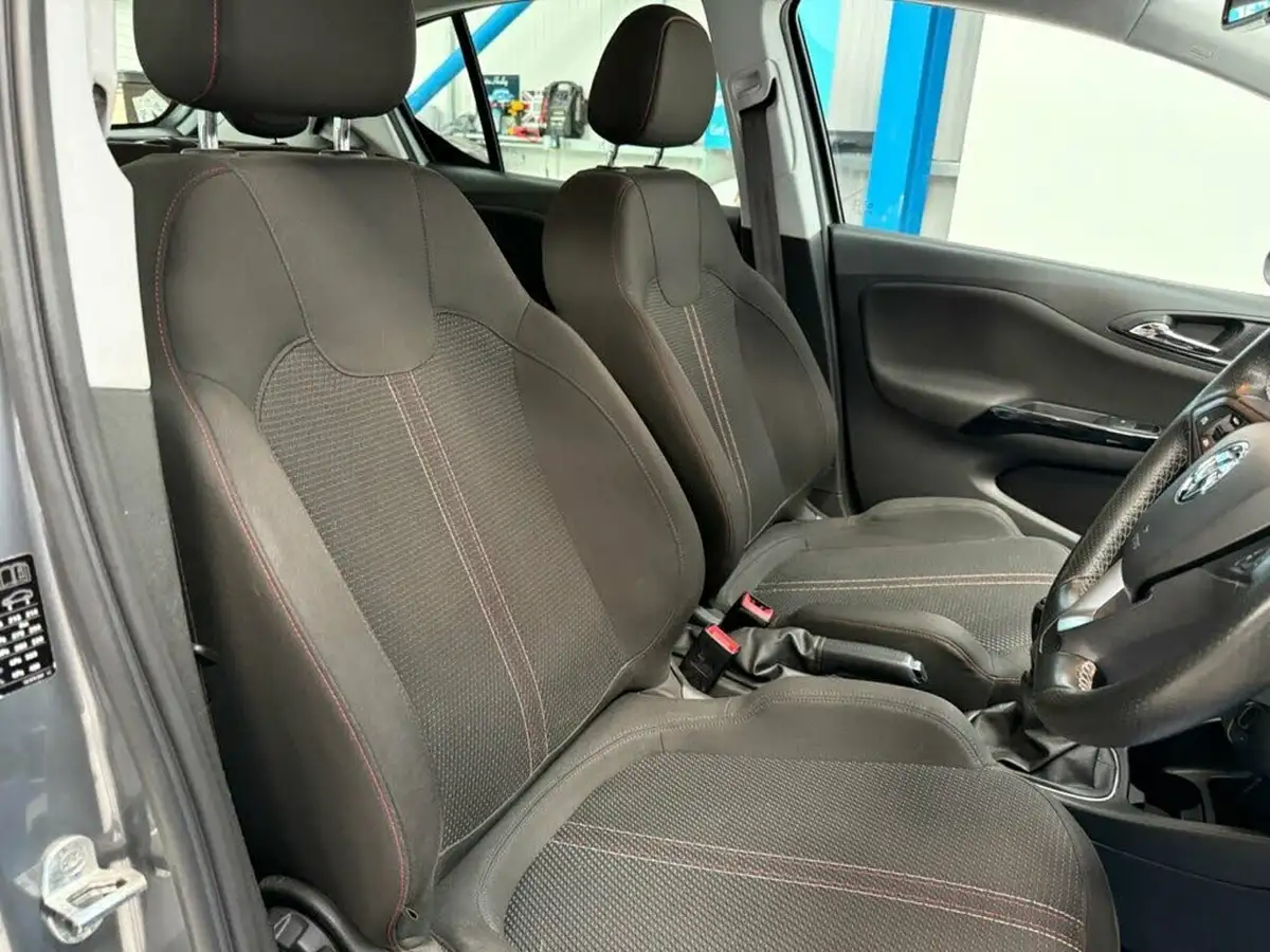 2019-vauxhall-corsa-14i-sri-vx-line-nav-black-90ps-5d-big-16