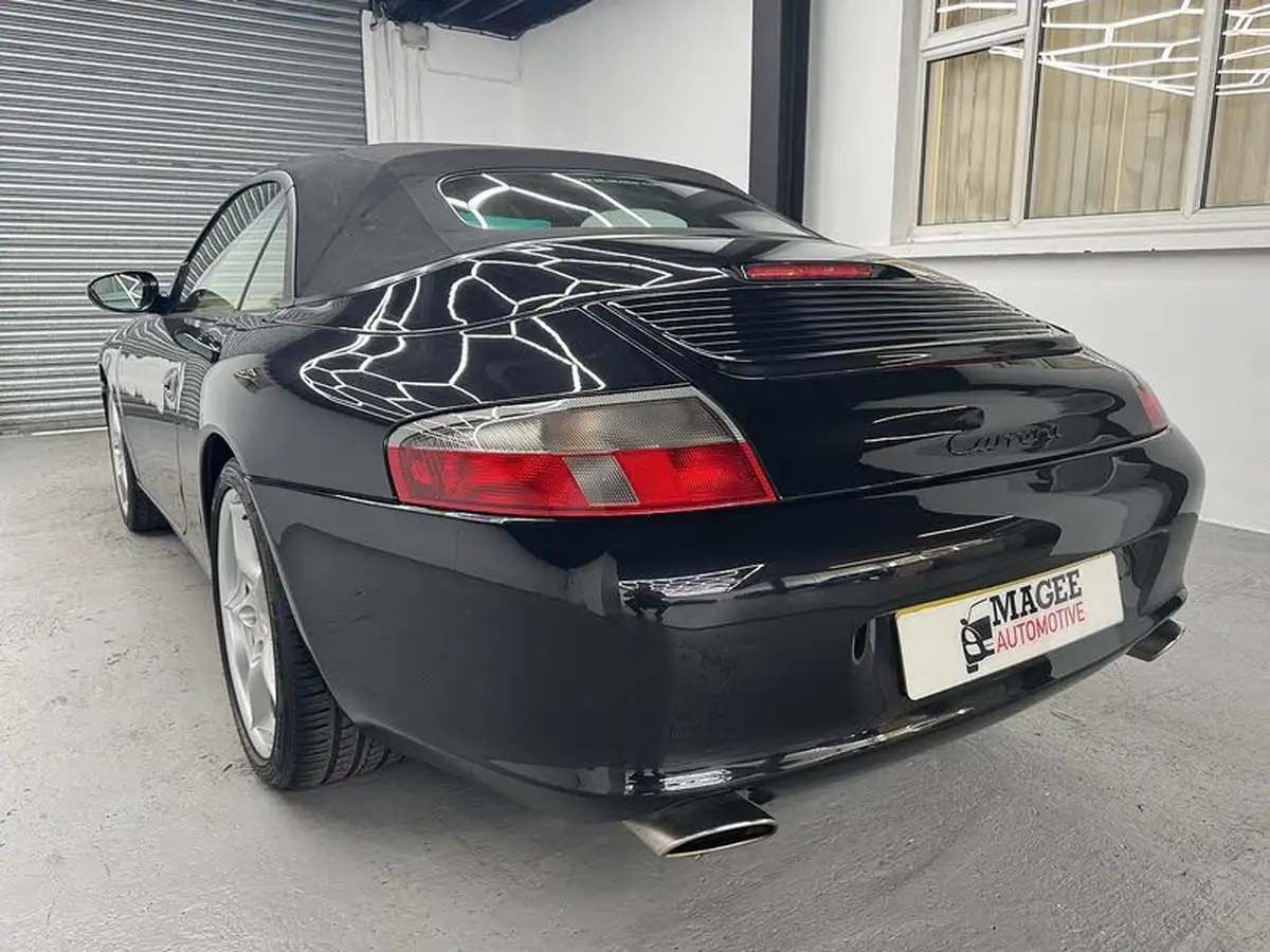 2003-porsche-911-carrera-big-10