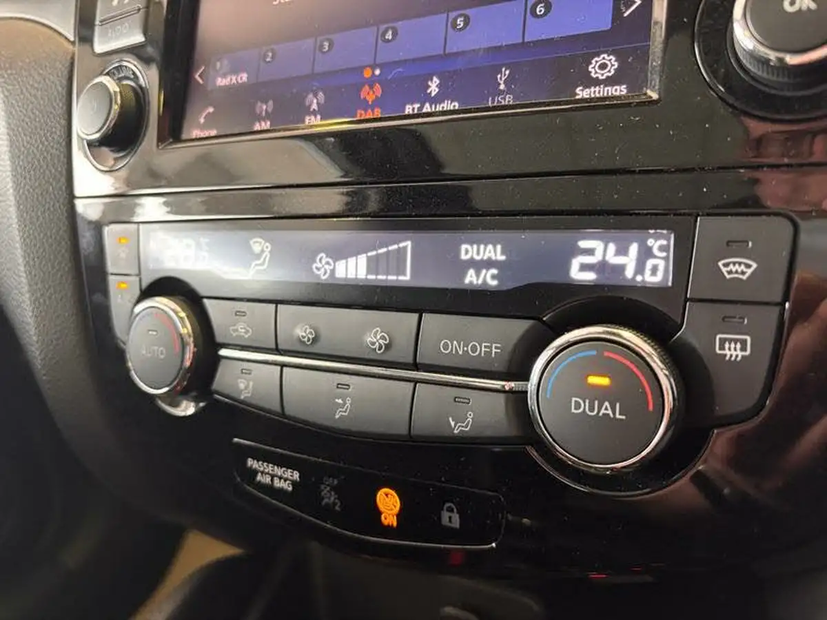 2019-nissan-qashqai-13-dig-t-tekna-140ps-big-22