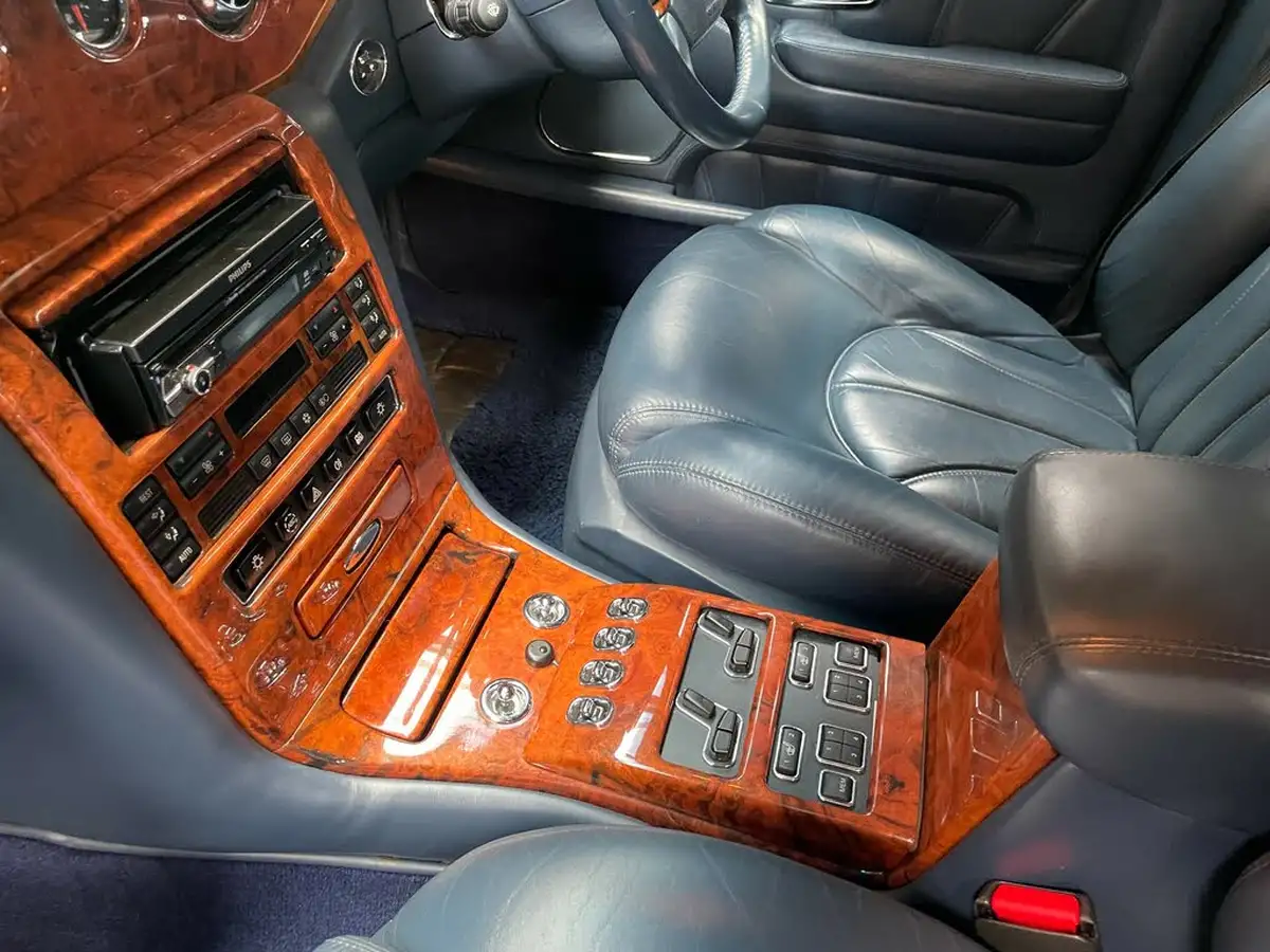 1999-rolls-royce-silver-seraph-54-big-20
