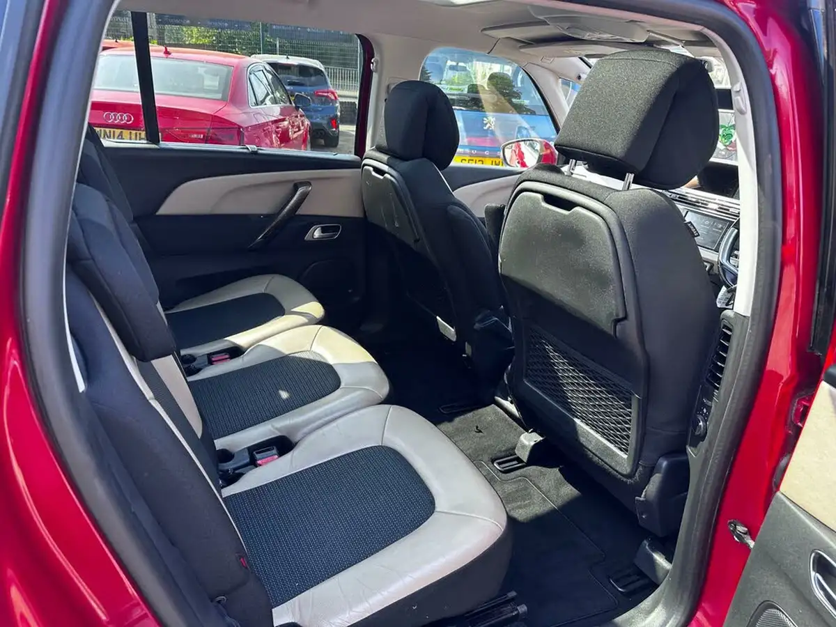 2016-citroen-grand-c4-picasso-20bluehdi-exclusive-big-19