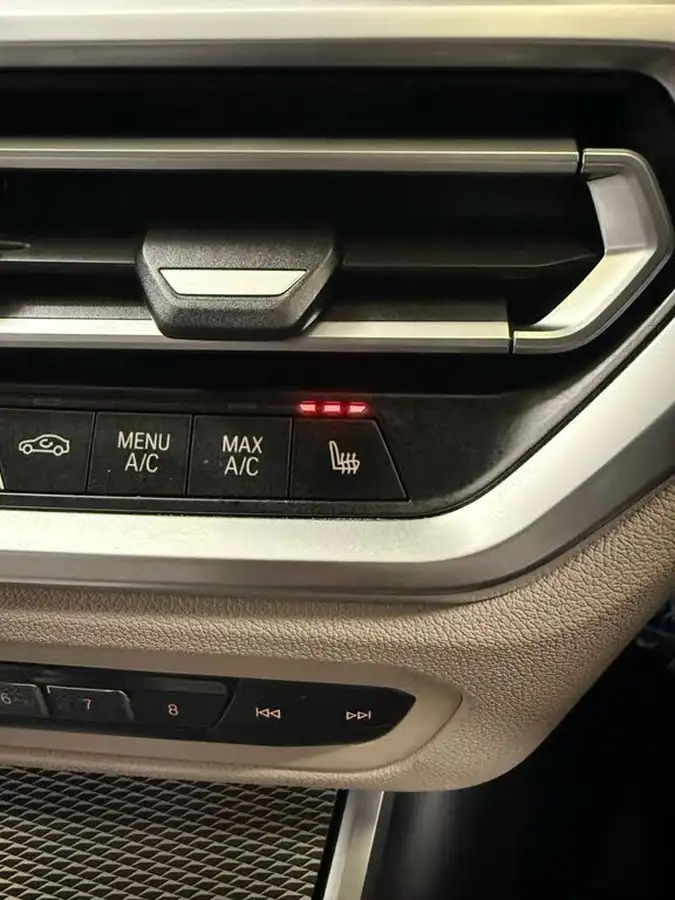 2021-bmw-3-series-20-330e-m-sport-touring-5d-big-22
