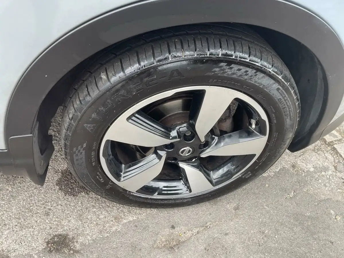 2015-nissan-qashqai-12-n-tec-xtronic-cvt-big-38
