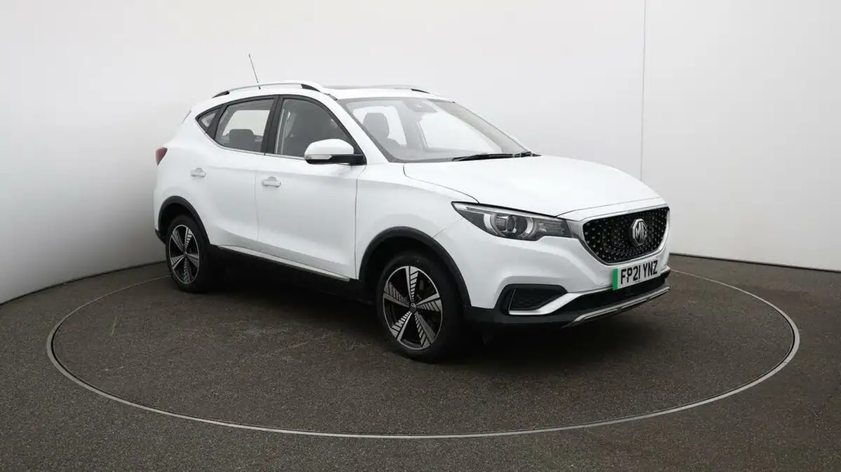 2021-mg-zs-suv-e-exclusive-ev-big-42
