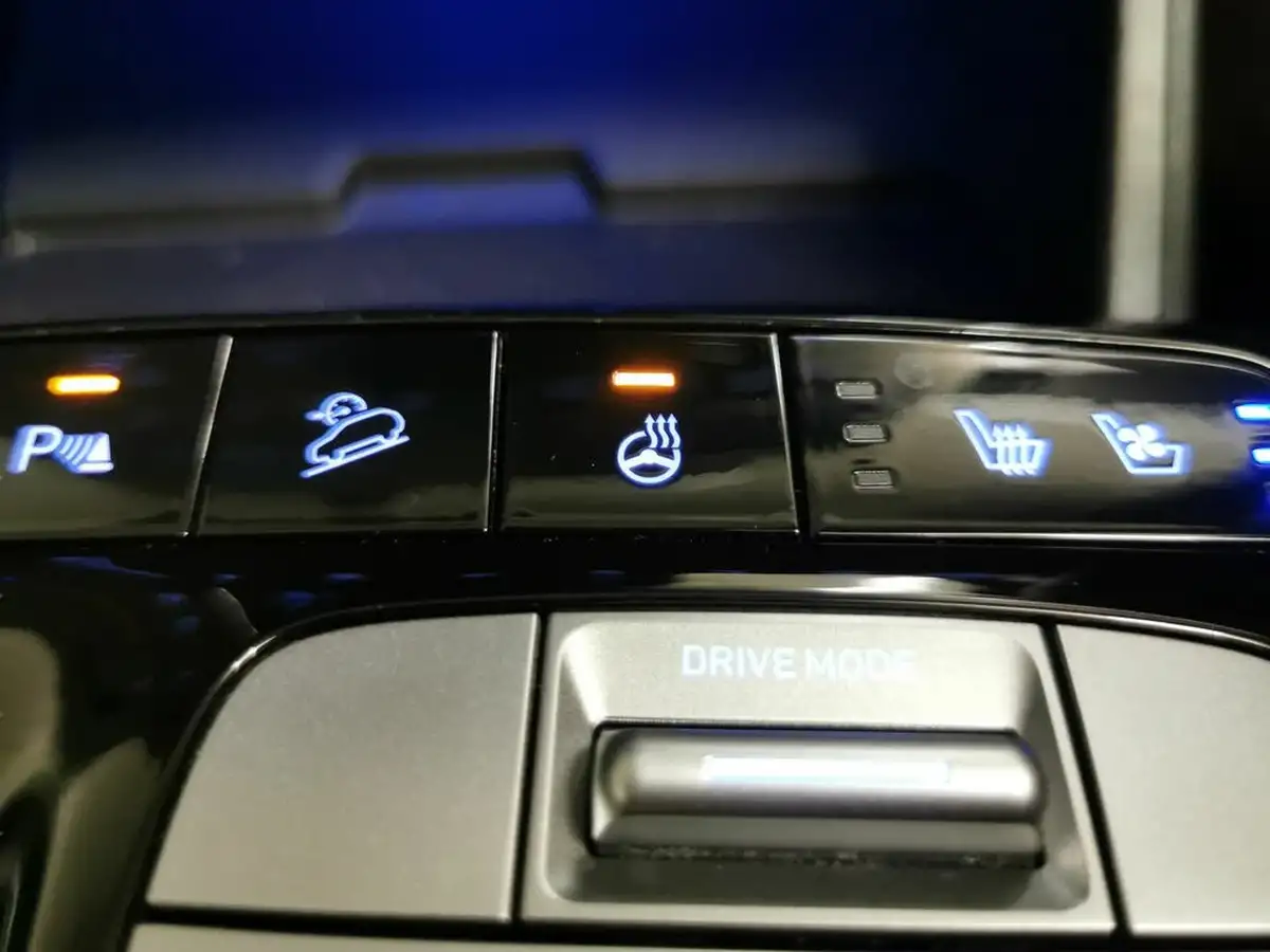 2021-hyundai-tucson-16-t-gdi-ultimate-230ps-hybrid-auto-big-27