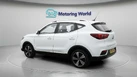 2021-mg-zs-suv-e-exclusive-ev-small-5