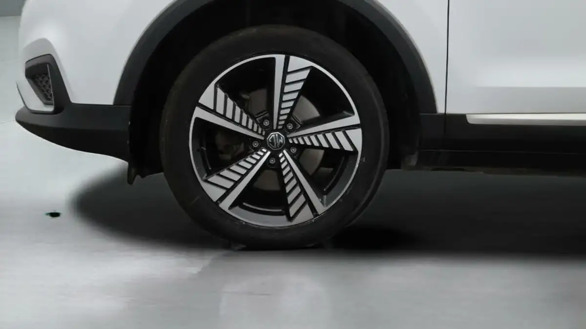 2021-mg-zs-suv-e-exclusive-ev-big-18