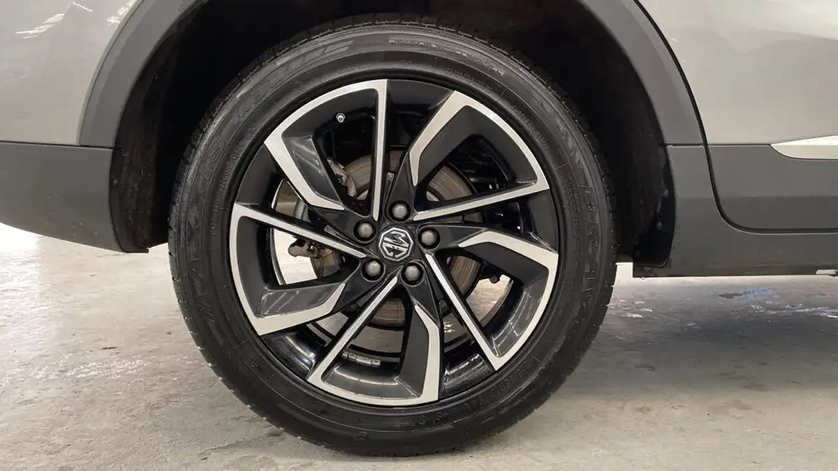 2024-mg-zs-suv-10t-gdi-exclusive-auto-big-18