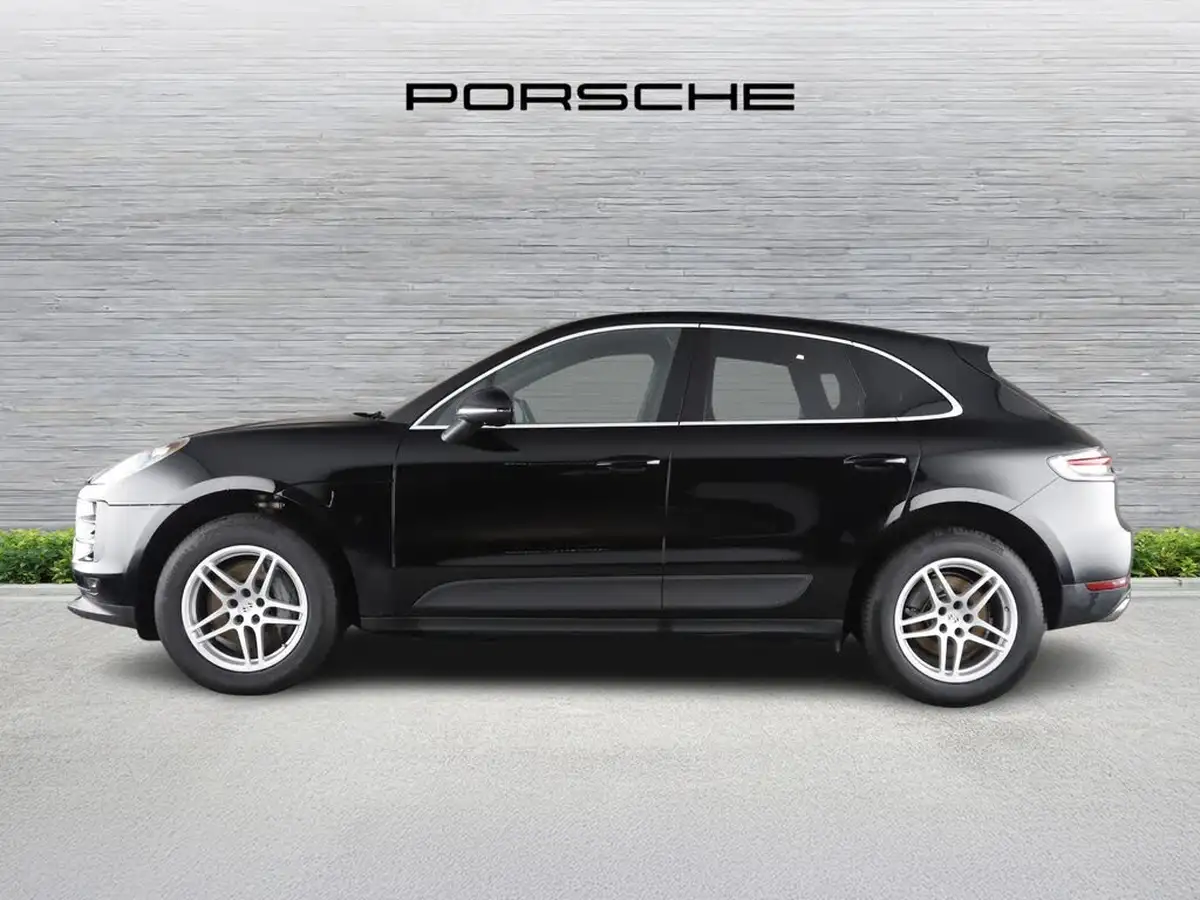 2021-porsche-macan-30-s-big-4