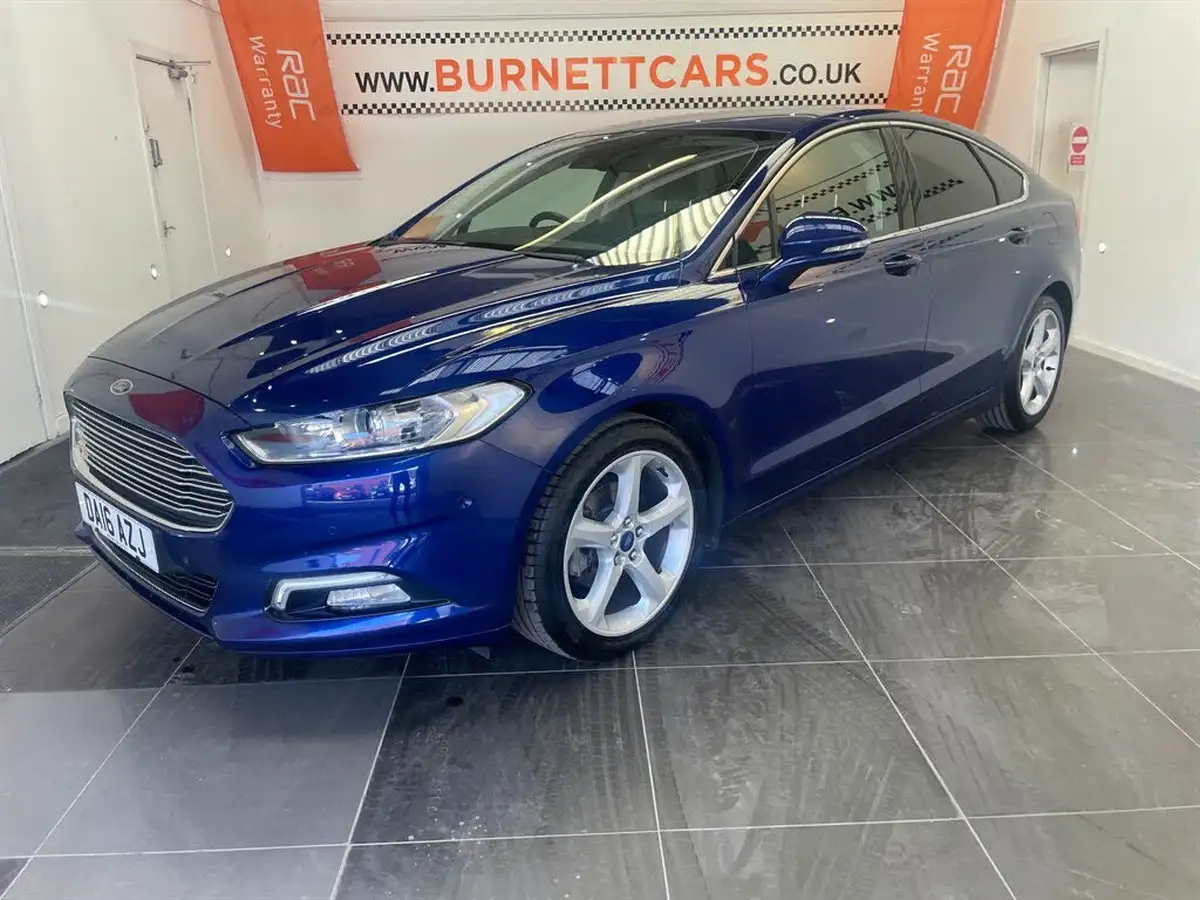 2015-ford-mondeo-20tdci-titanium-180ps-ss-hatchback-big-0
