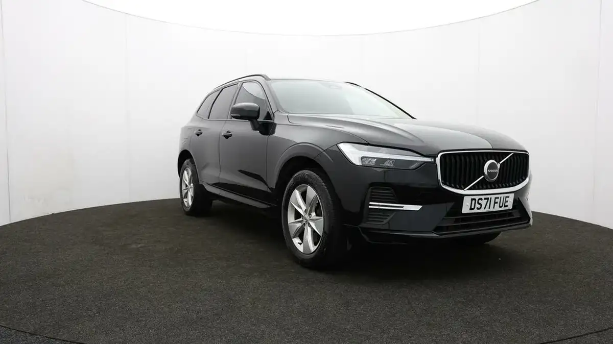 2021-volvo-xc60-20-b5-momentum-big-50