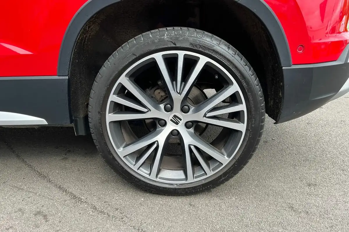 2022-seat-ateca-15-tsi-evo-xperience-lux-big-4