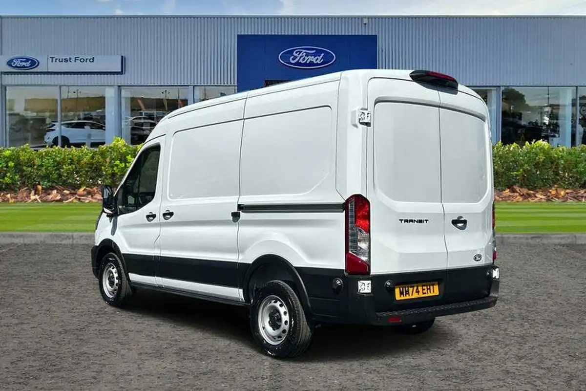 2024-ford-transit-20tdci-350-l2h2-leader-165pseu6d-panel-van-big-1