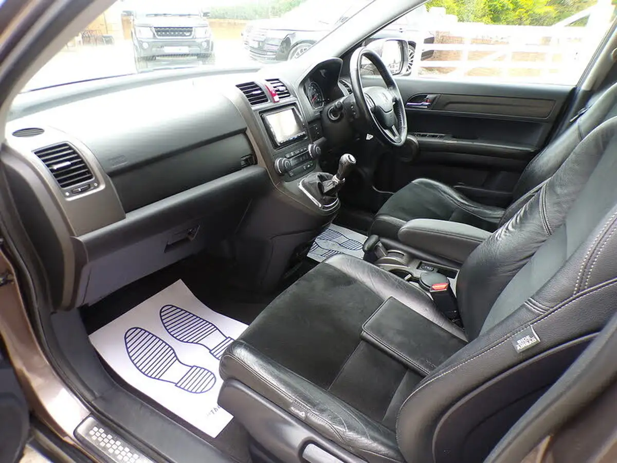 2010-honda-cr-v-22td-es-t-big-15