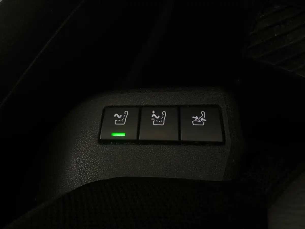 2019-citroen-grand-c4-spacetourer-12-puretech-flair-big-17