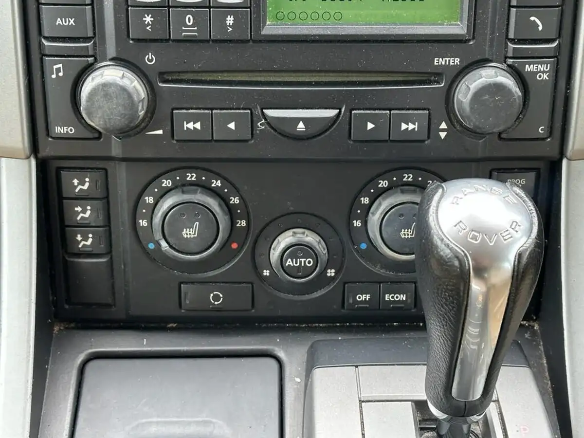 2009-land-rover-range-rover-sport-27td-hse-big-18