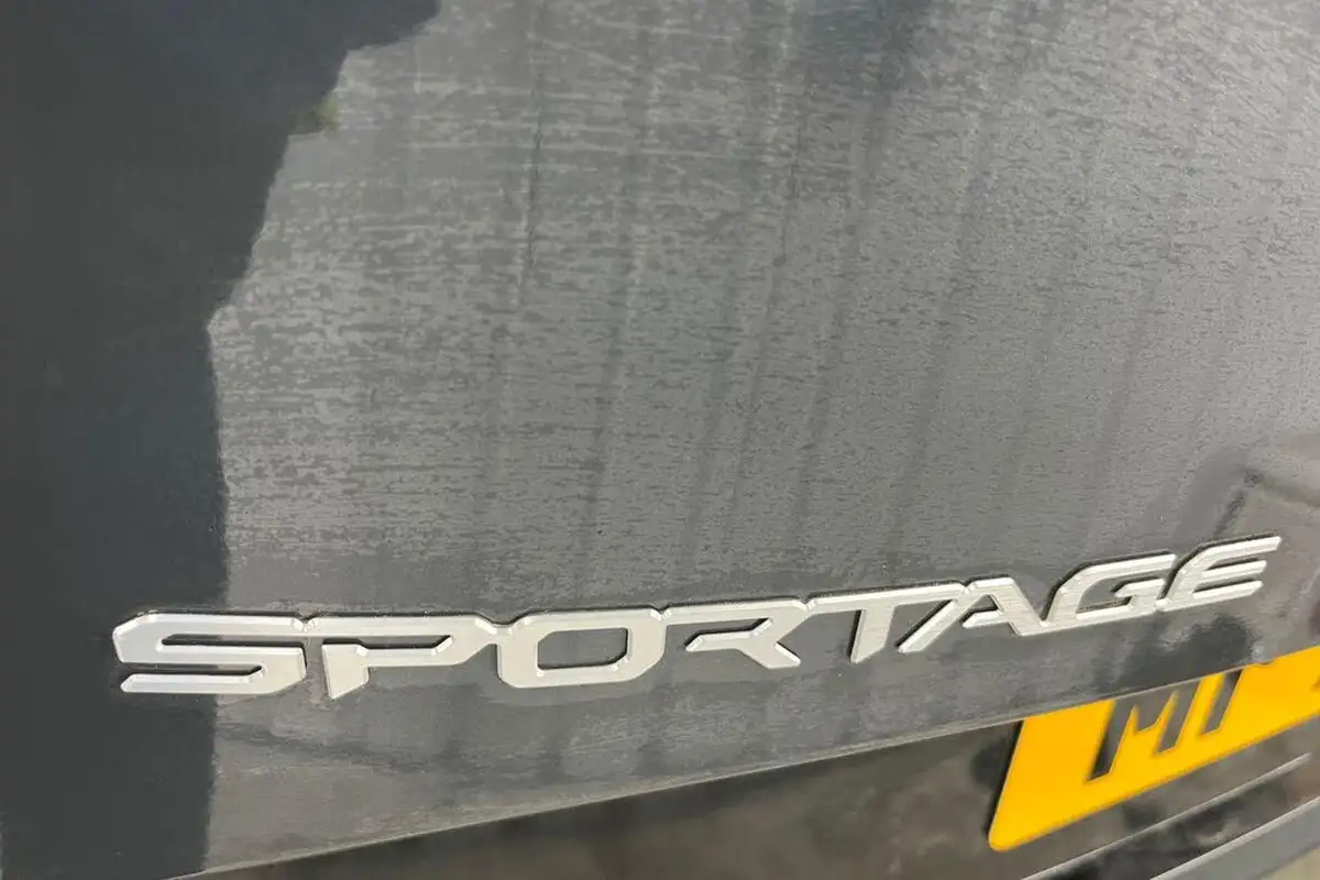 2024-kia-sportage-16-t-gdi-gt-line-s-207bhp-hev-auto-big-29