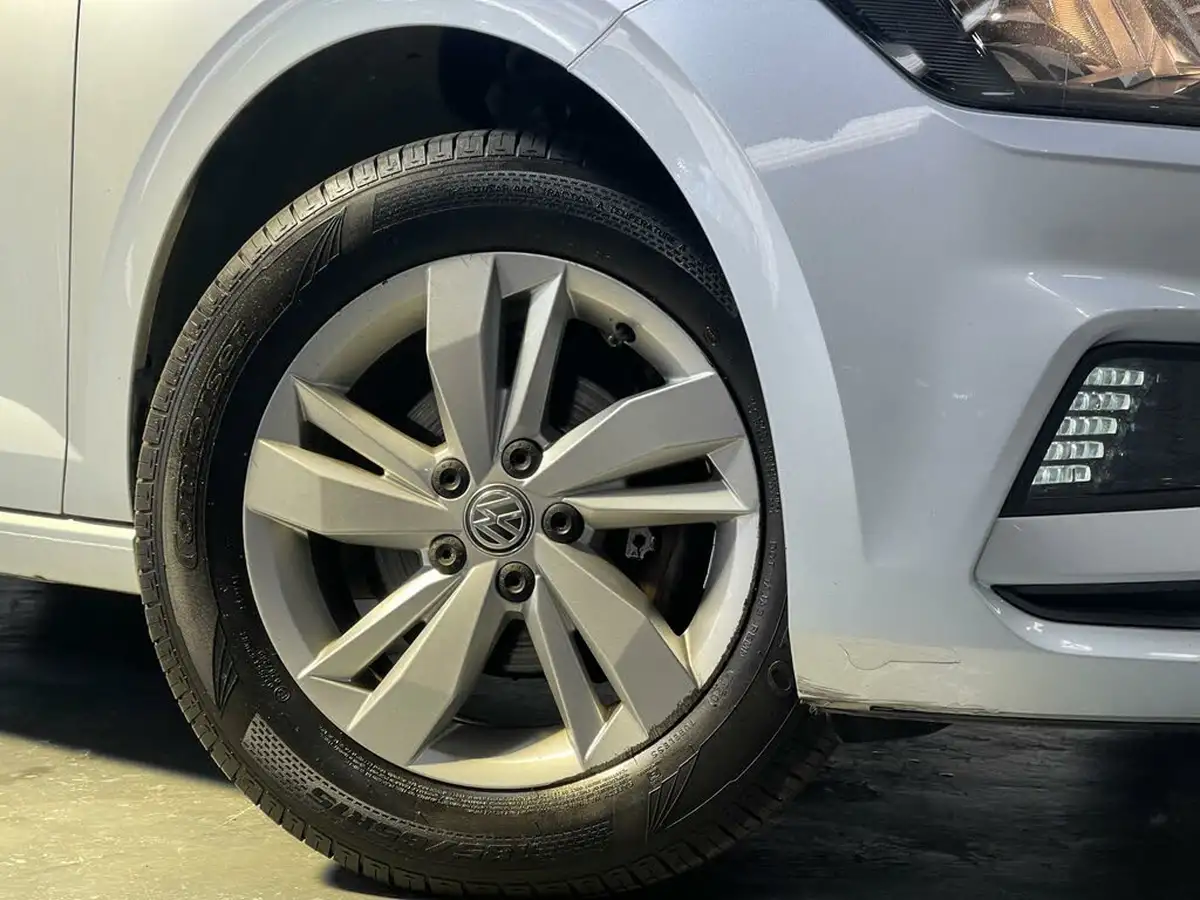 2019-volkswagen-polo-10-tsi-se-ss-big-61