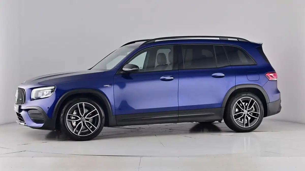 2020-mercedes-benz-glb-class-20-glb35-amg-premium-plus-big-59