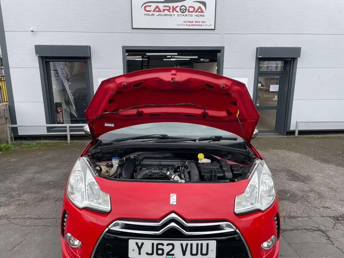 2012-citroen-ds3-16-dsport-plus-thp-155ps-big-11