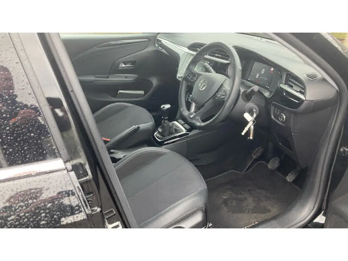 2022-vauxhall-corsa-12-turbo-elite-edition-big-40