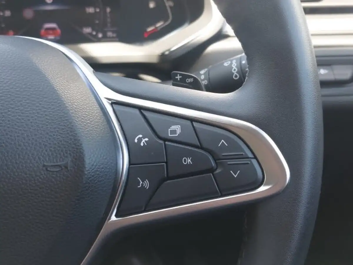 2022-renault-captur-13-tce-se-edition-edc-auto-big-15