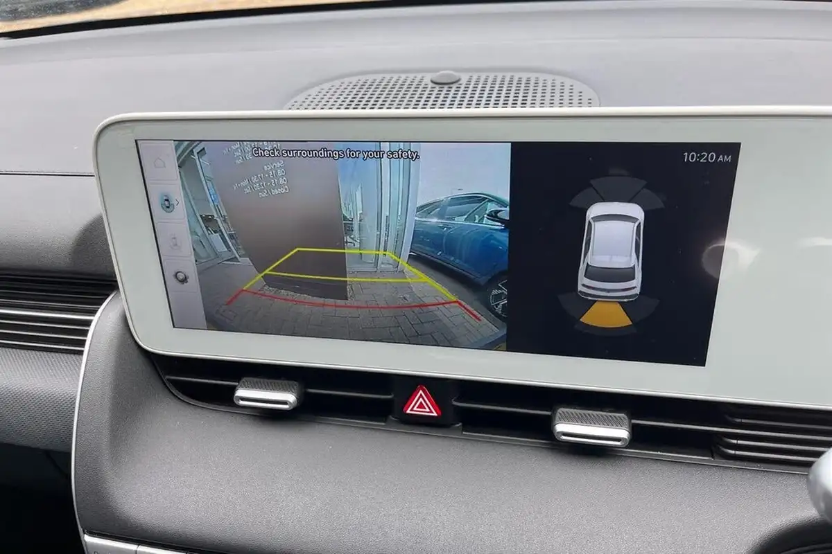 2024-hyundai-ioniq-5-e-premium-228ps-77kwh-rwd-big-17