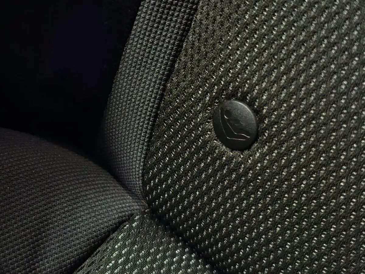 2012-ford-focus-10-zetec-100ps-hatchback-big-42