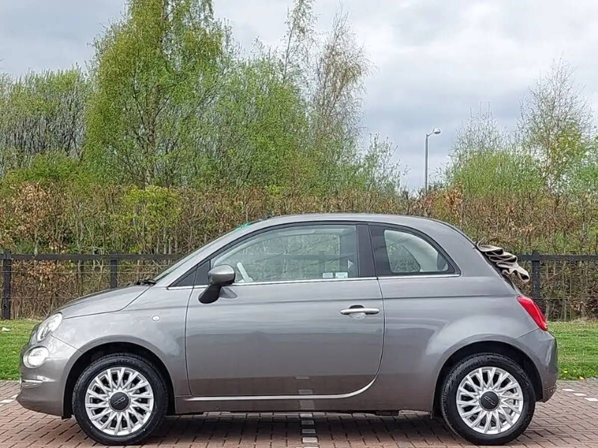 2023-fiat-500c-10-big-17