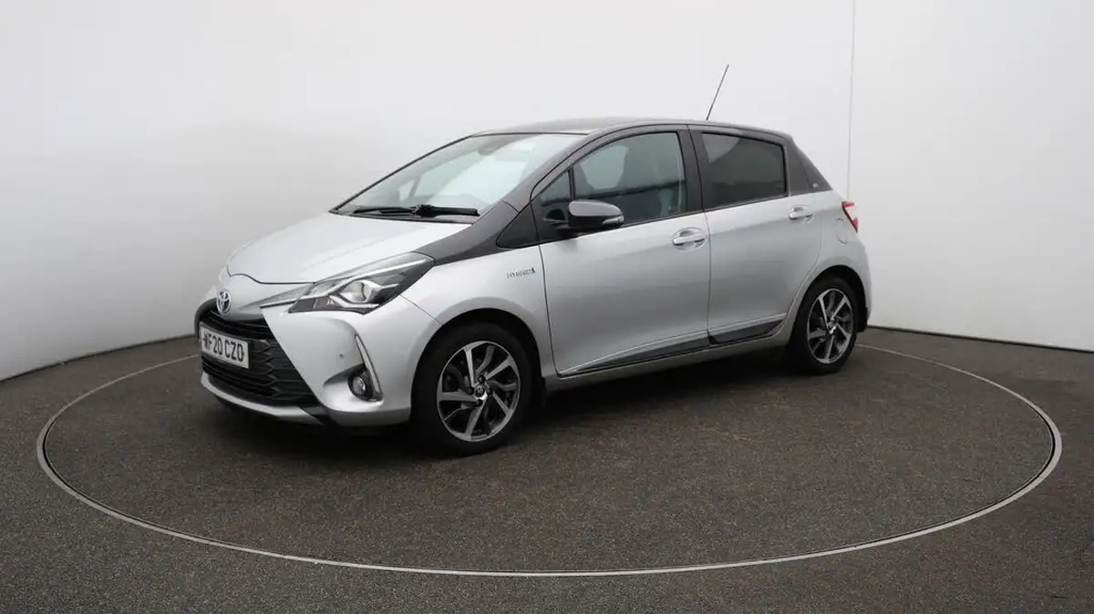 2020-toyota-yaris-15-vvt-i-y20-98bhp-hybrid-1497cc-e-cvt-big-67