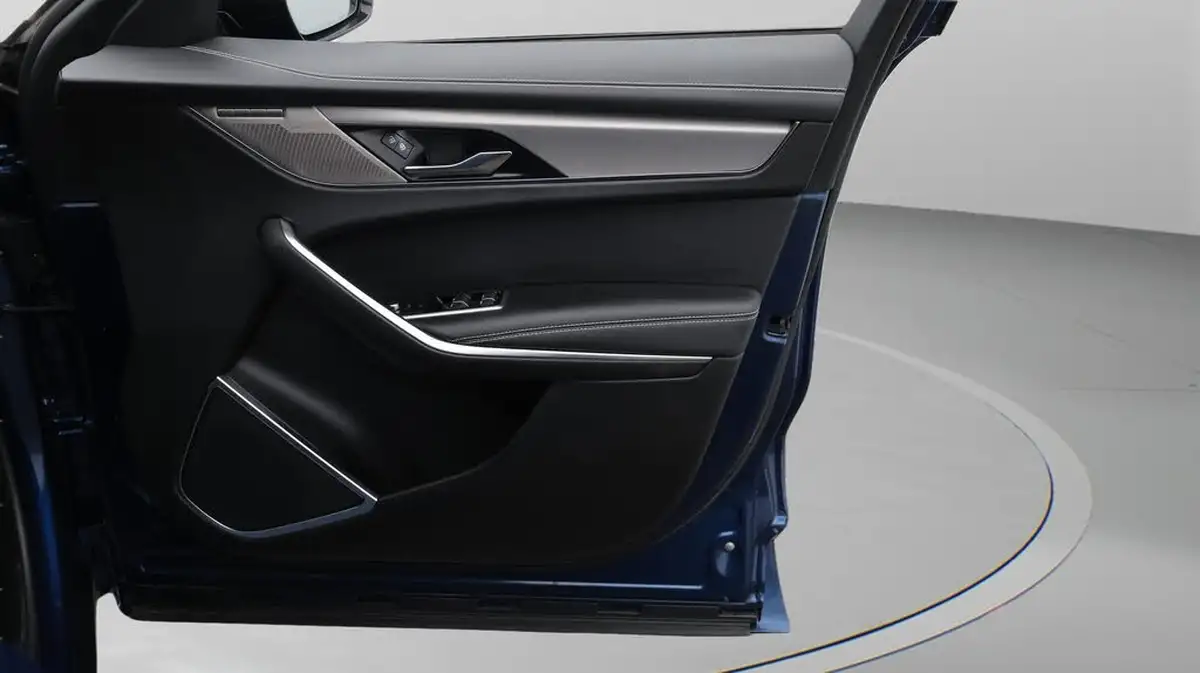 2021-jaguar-f-pace-20-p250-r-dynamic-se-big-15