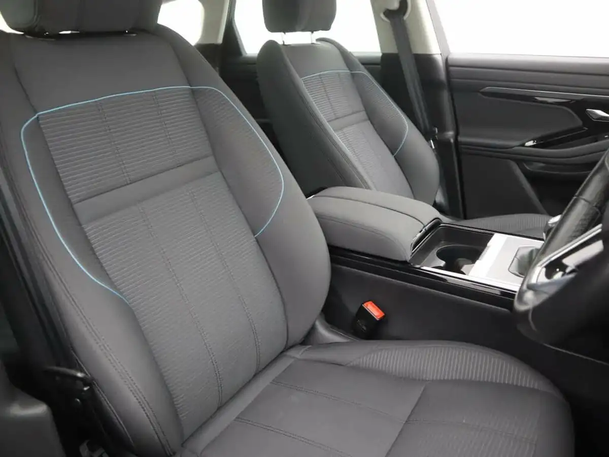 2021-land-rover-range-rover-evoque-20-d165-evoque-big-10