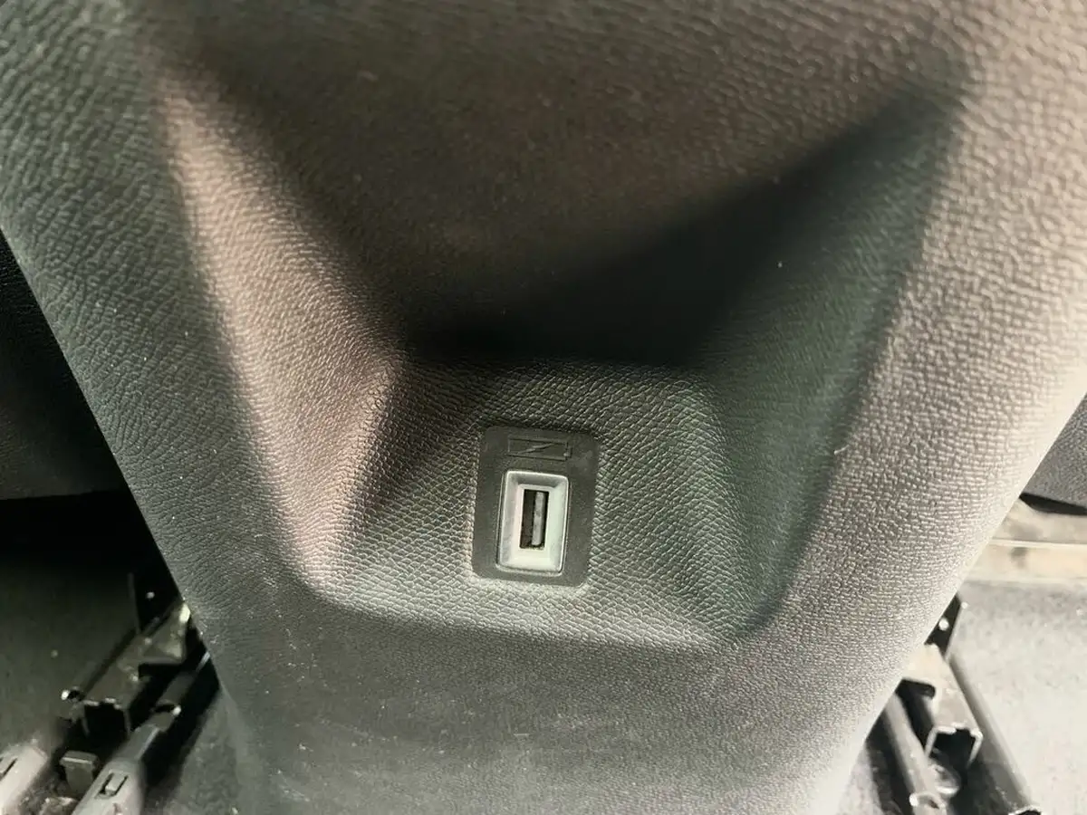 2022-citroen-c5-aircross-12-puretech-shine-ss-big-38