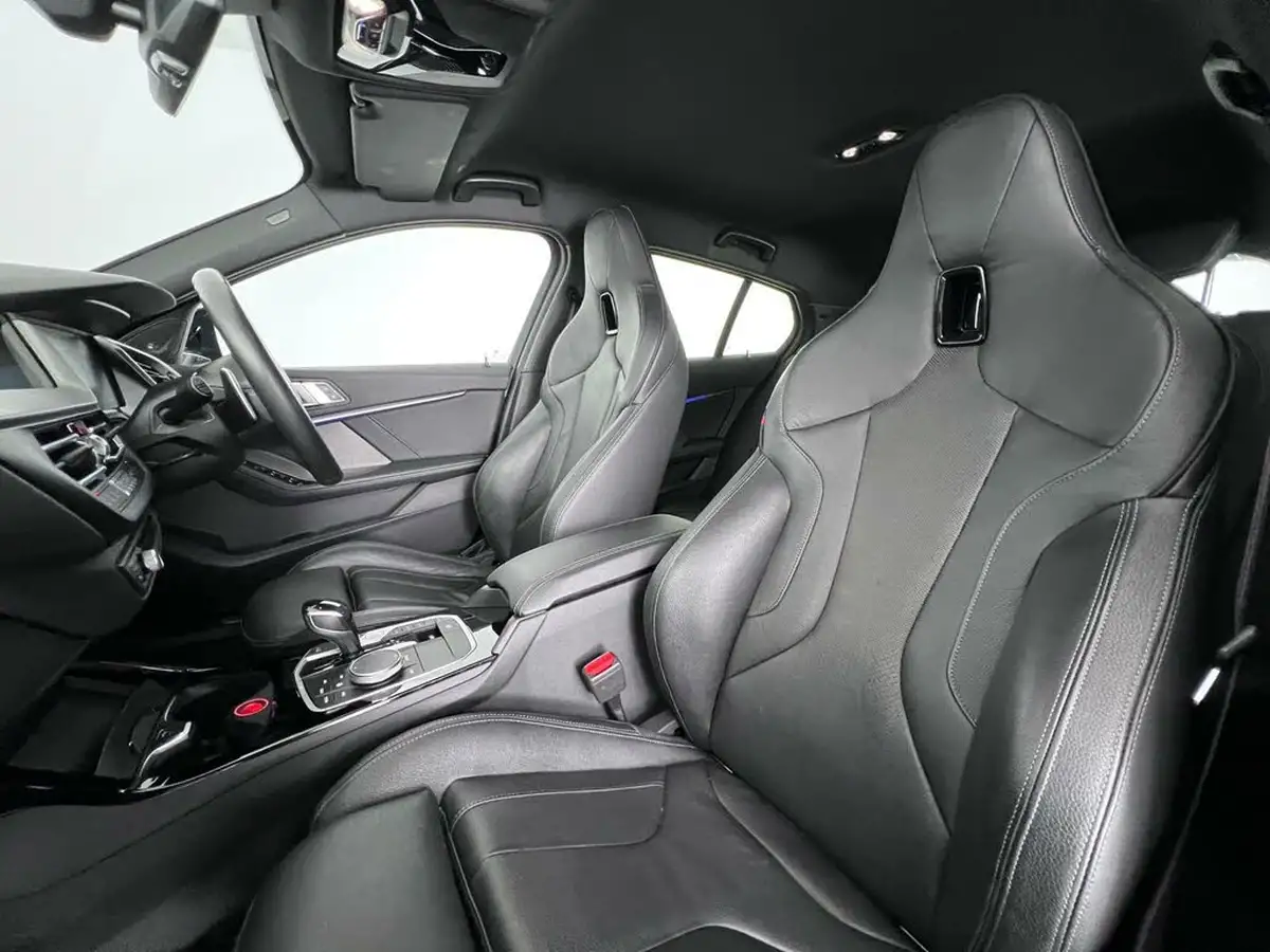 2019-bmw-1-series-20-m135i-xdrive-big-18