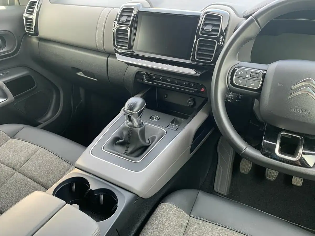 2022-citroen-c5-aircross-12-puretech-shine-ss-big-16