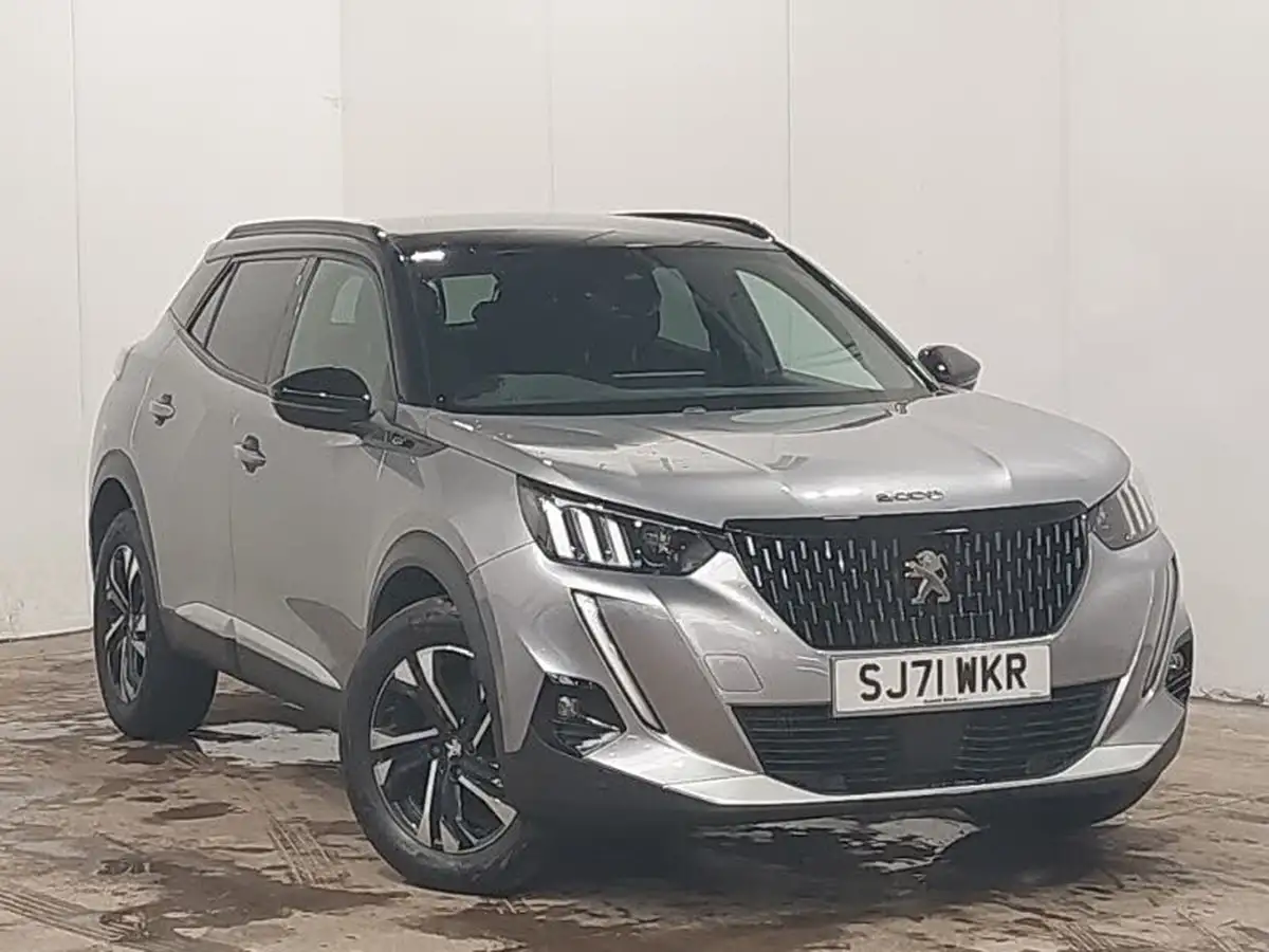 2022-peugeot-2008-suv-12-puretech-gt-big-0